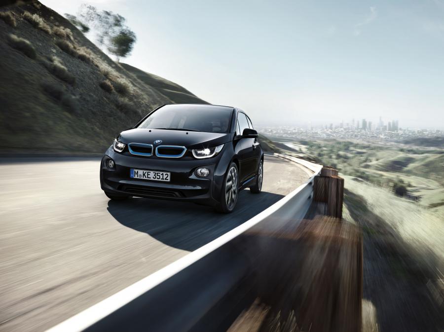  BMW i3 2016 года  (фото 25 из 26)